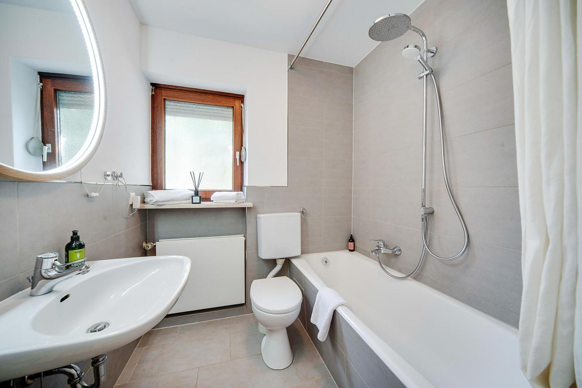 Ferienwohnung Mit Garten Am Chiemsee 基姆湖畔普林 外观 照片